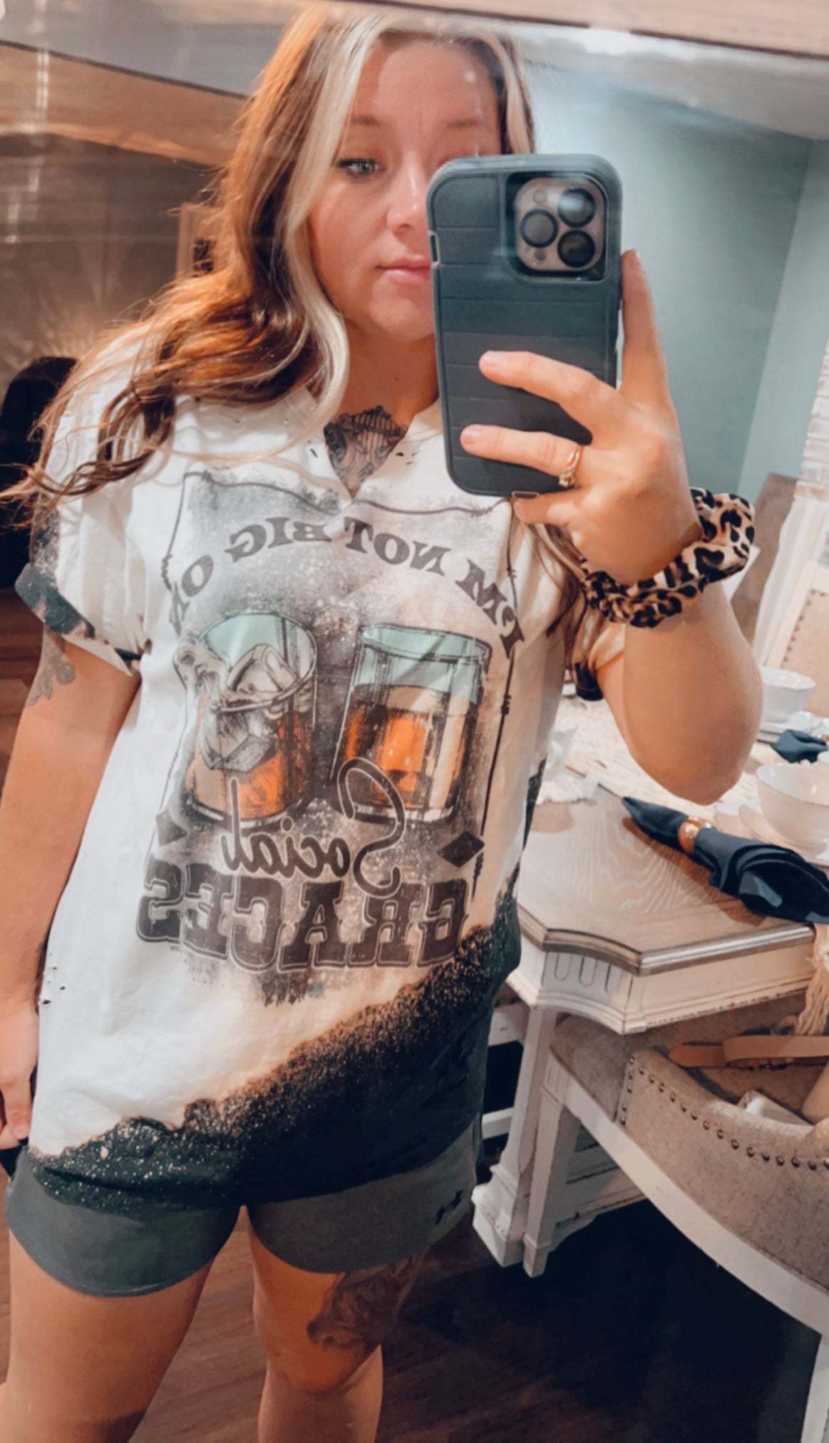 DISTRESSED I'M NOT BIG ON SOCIAL GRACES